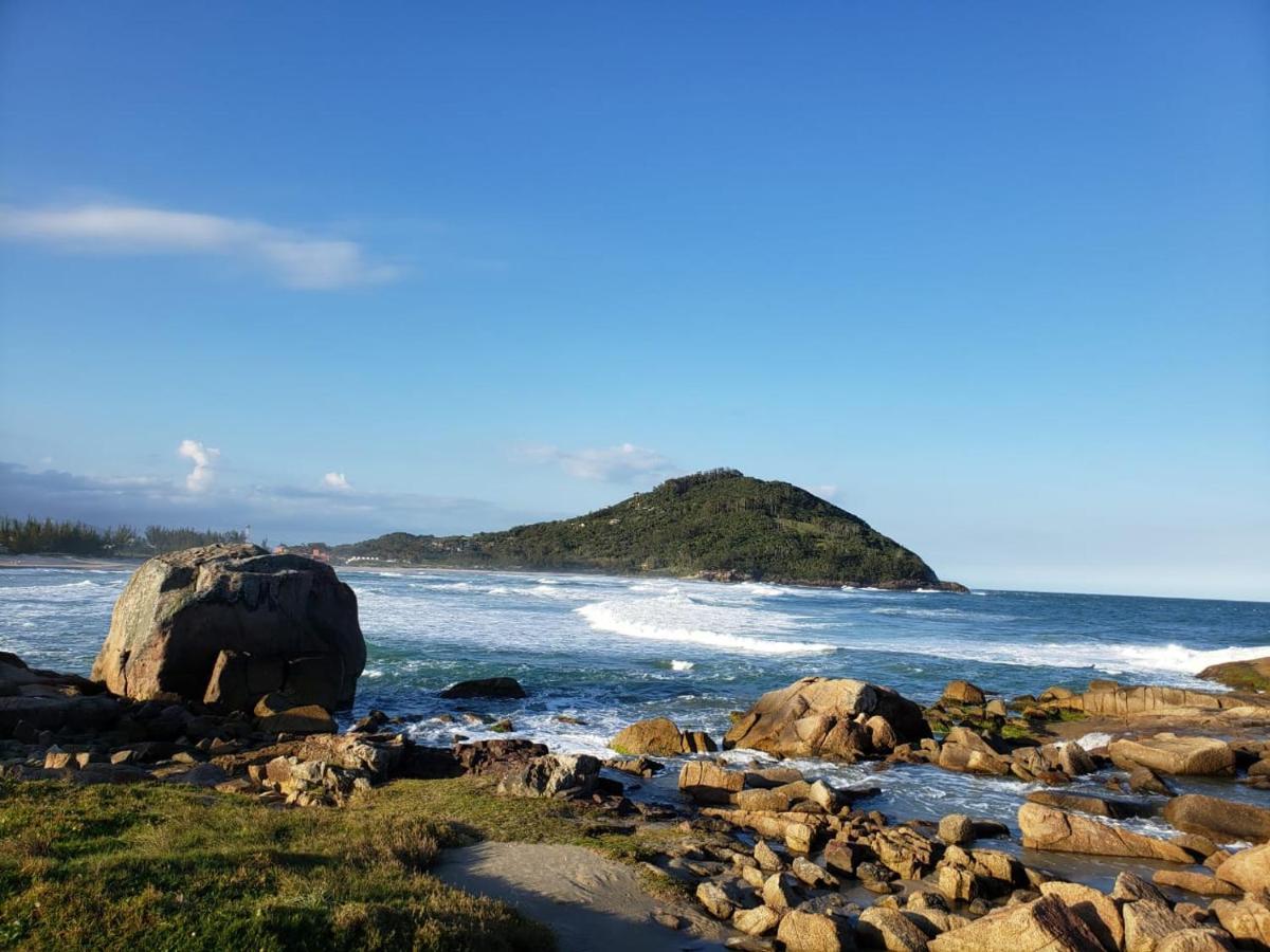 Pousada Charle Brown Garopaba Bagian luar foto